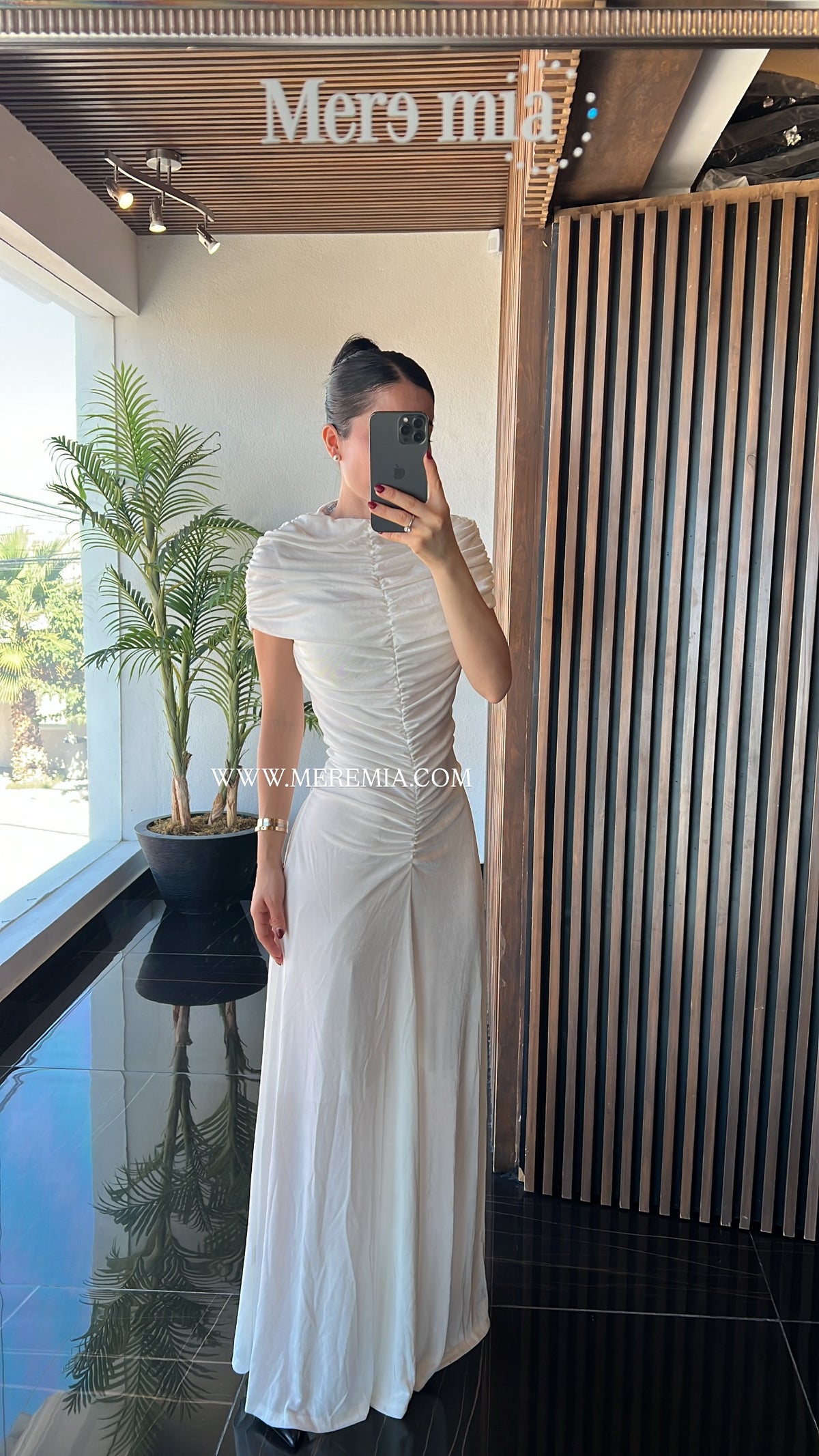 Vestido chal plisado cuello