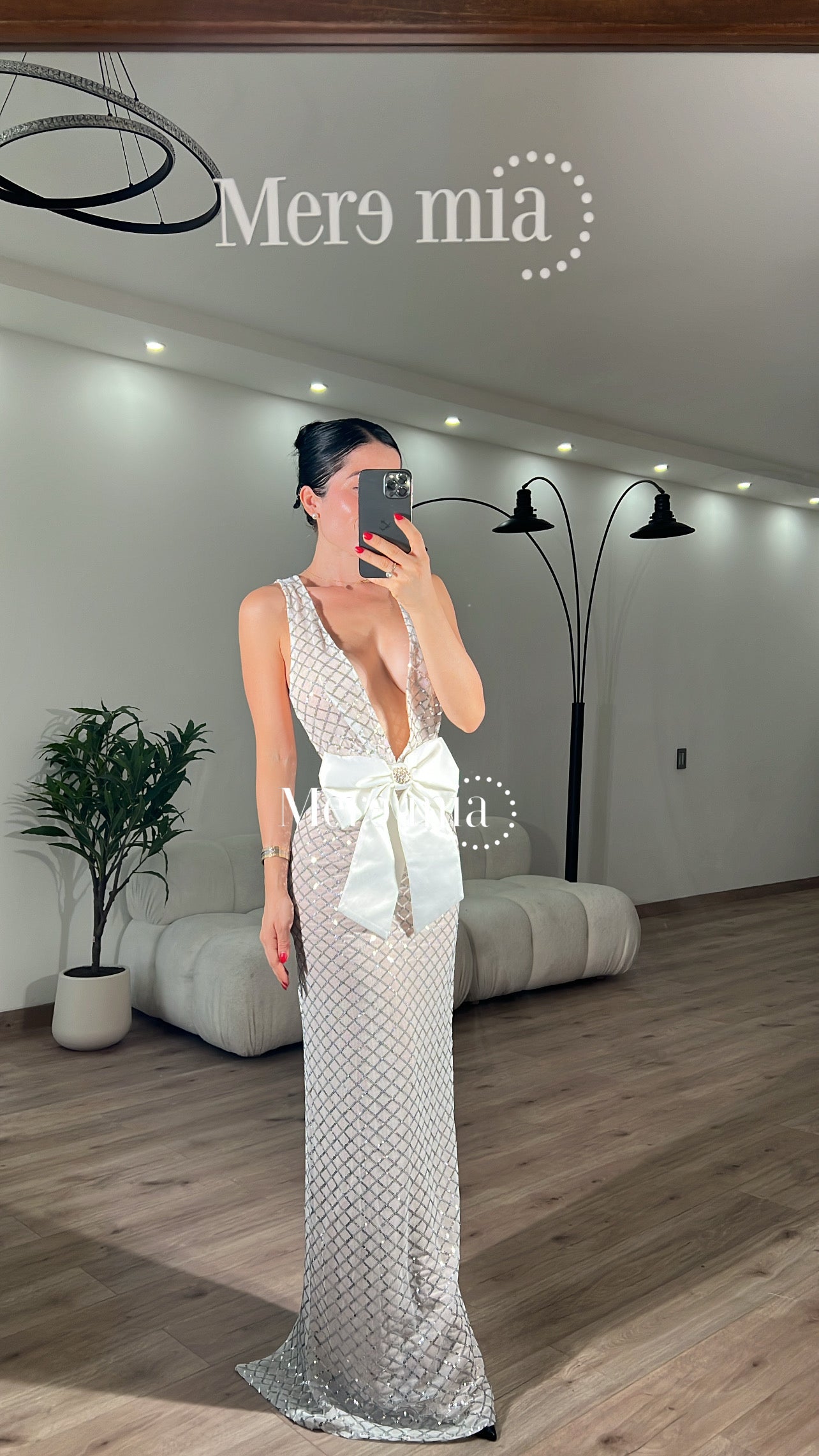 Vestido moño plata