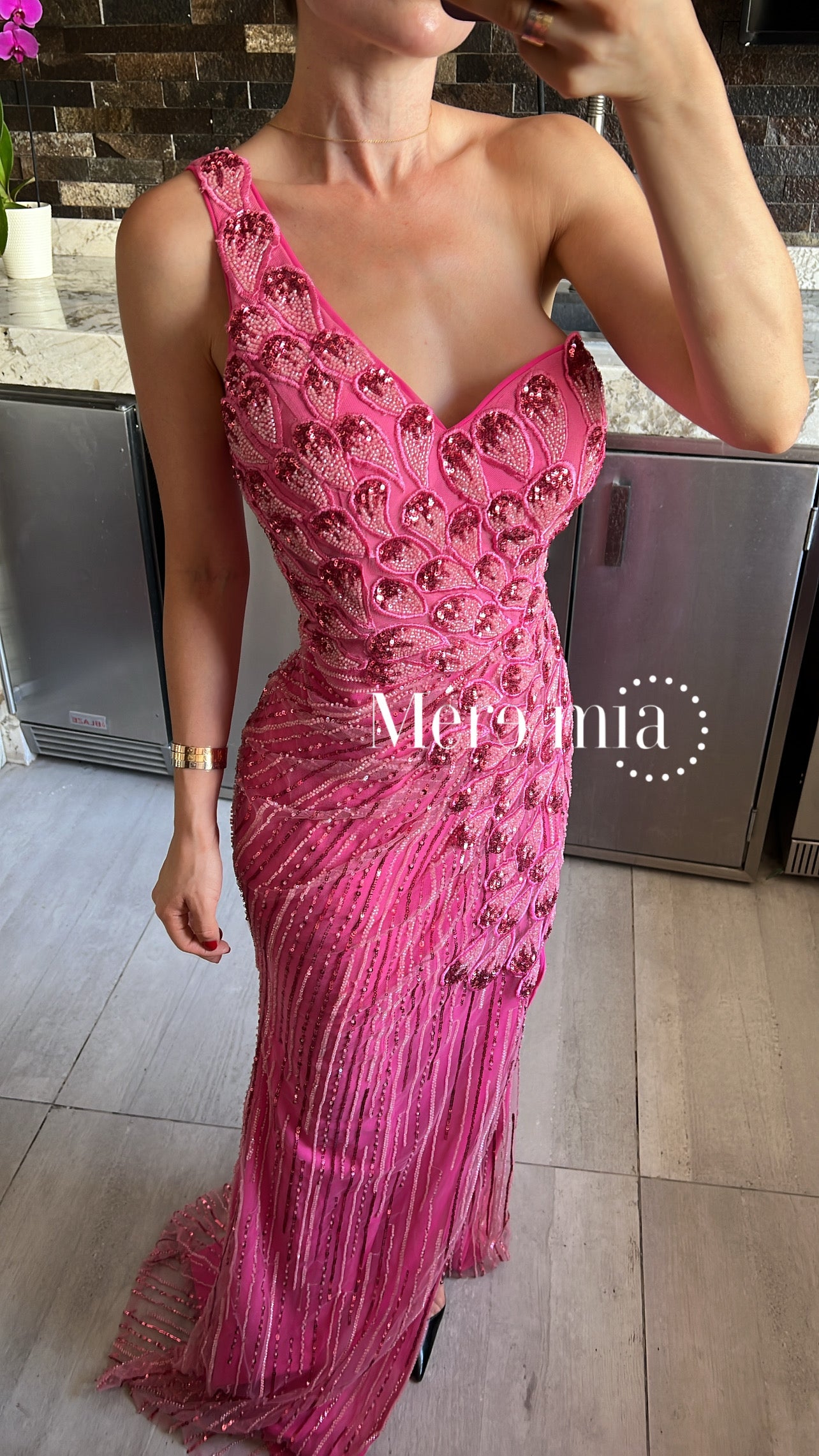 Vestido rosa lent hombro