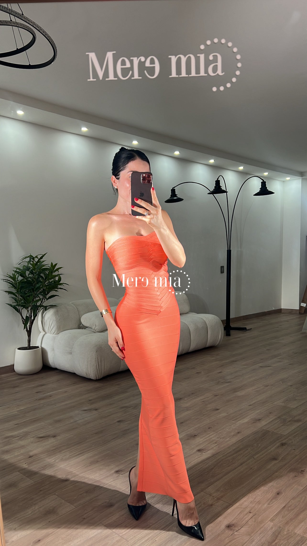 Vestido tiras fruncido largo