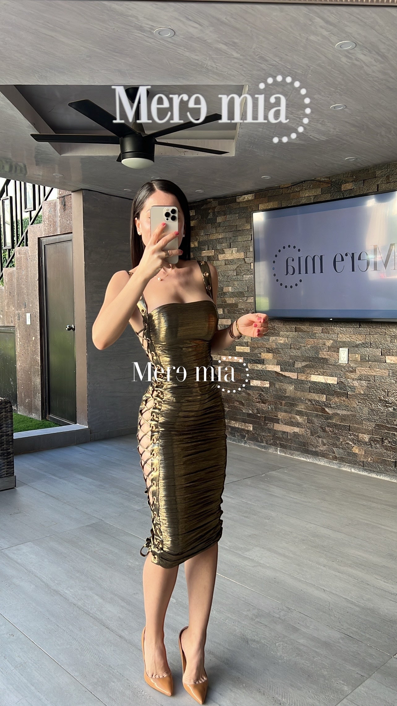 Vestido bronce metalico