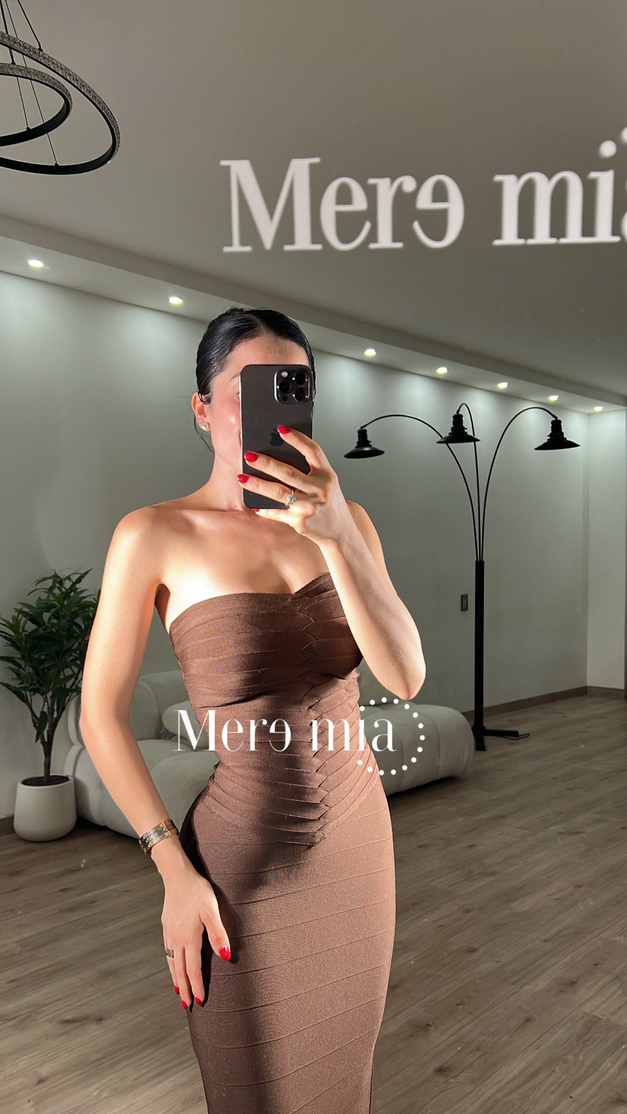 Vestido tiras fruncido largo