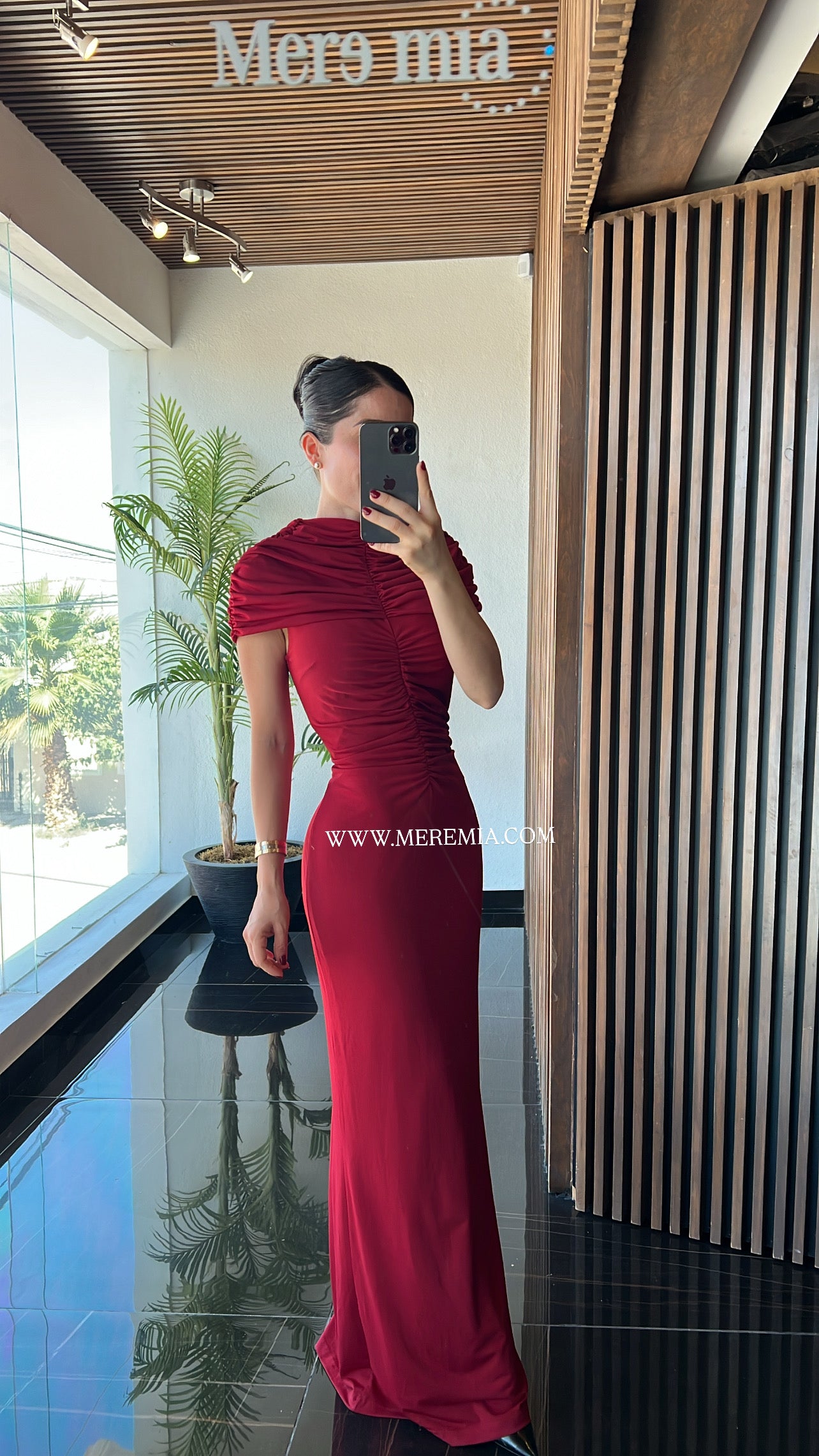 Vestido chal plisado cuello