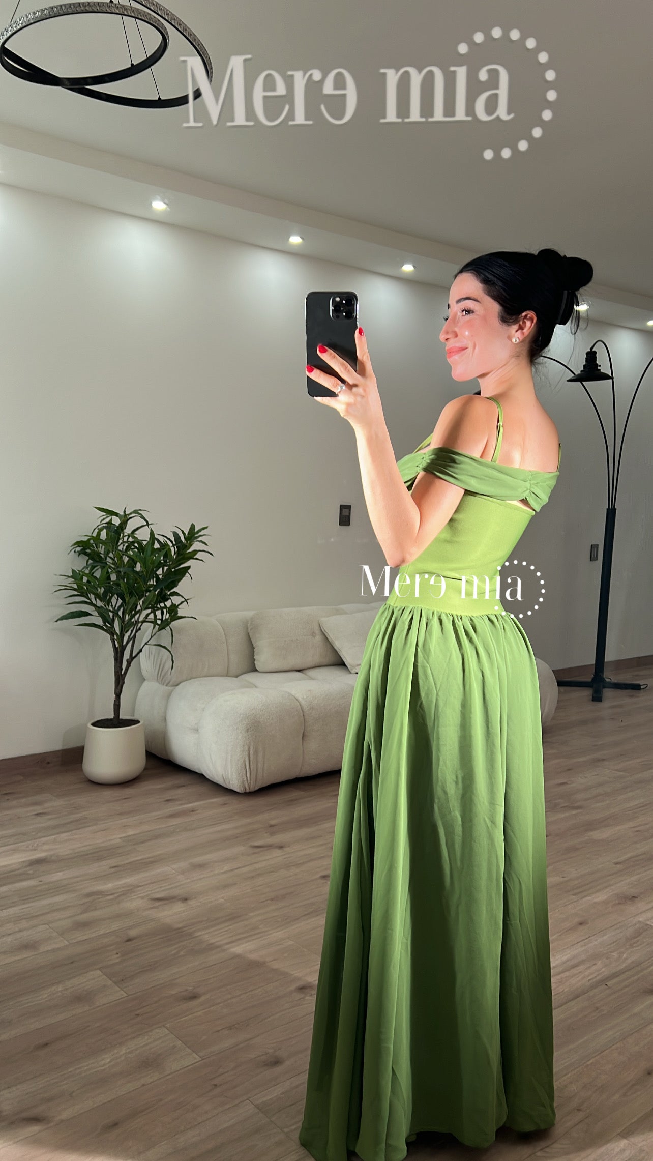 Vestido verde hombros mesh