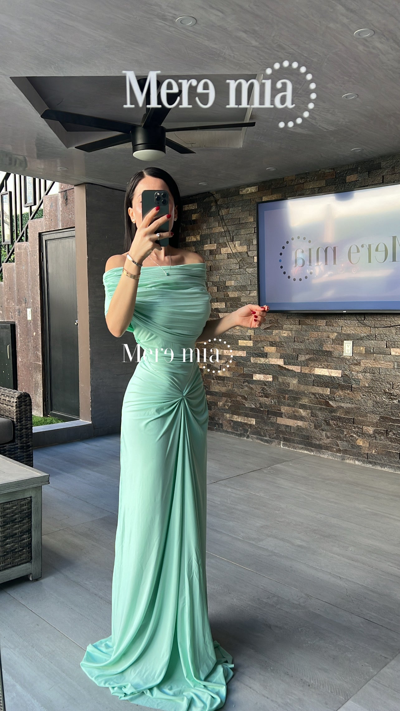 Vestido plisado nudo