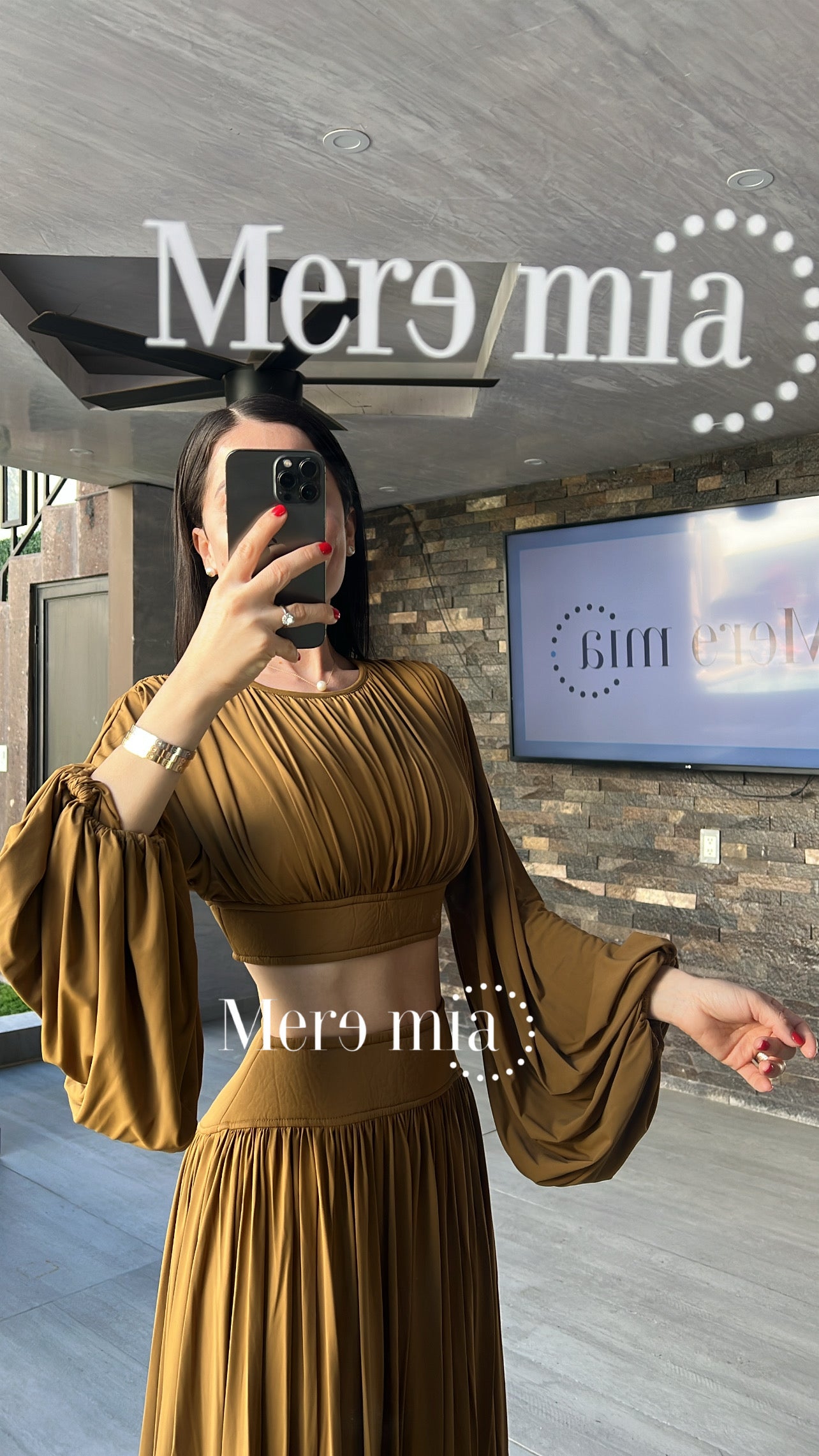 Conjunto plisado mangas bombachas