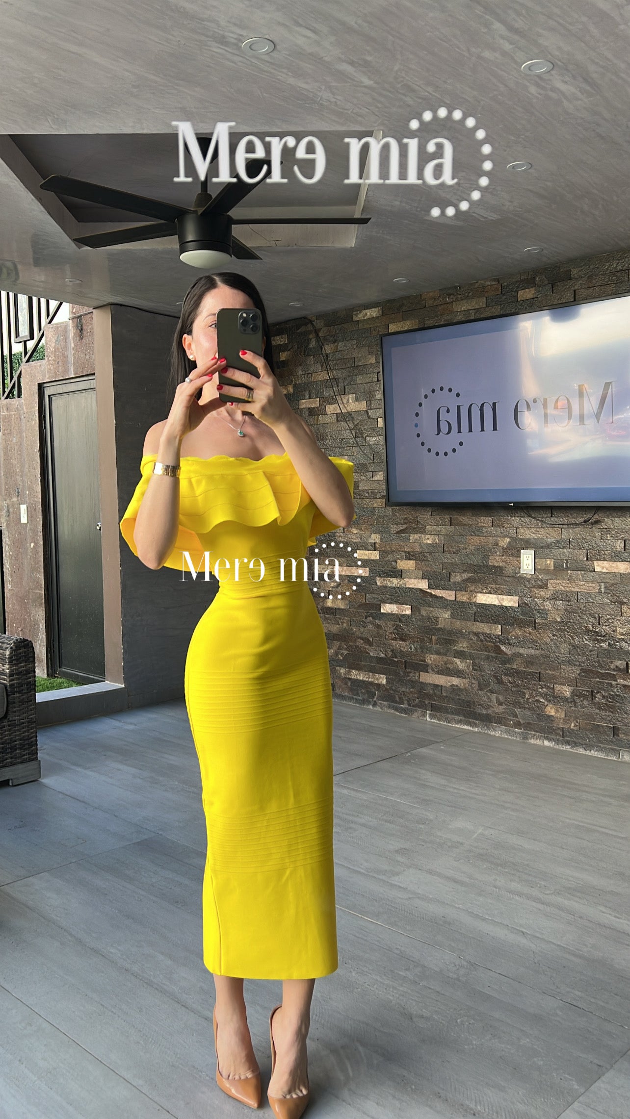 Vestido olan Ruff hombros