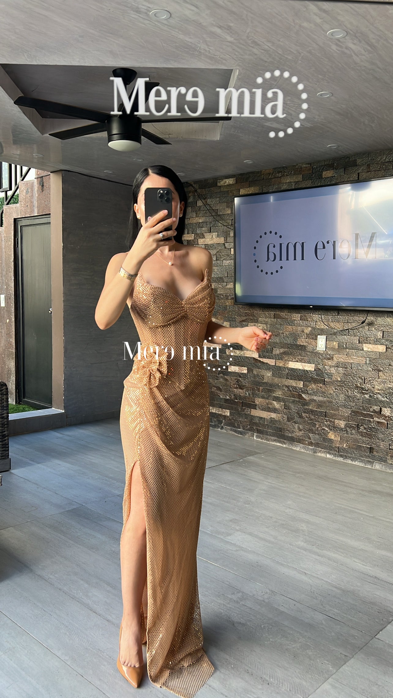 Vestido puntos cobre