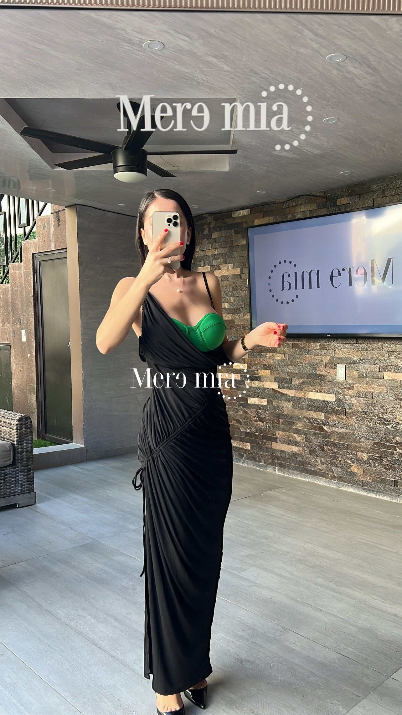 Vestido negro verde tirantes