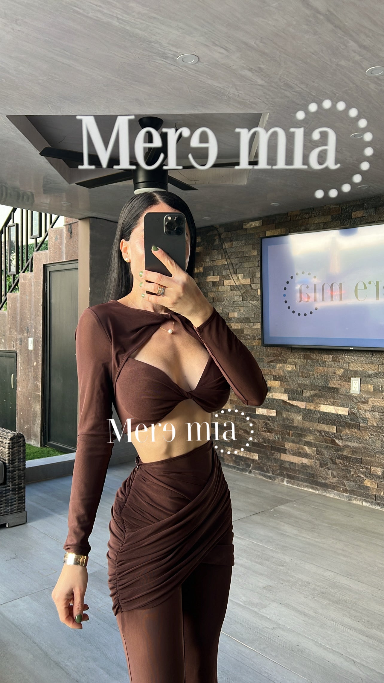 Conjunto cafe plisado pan