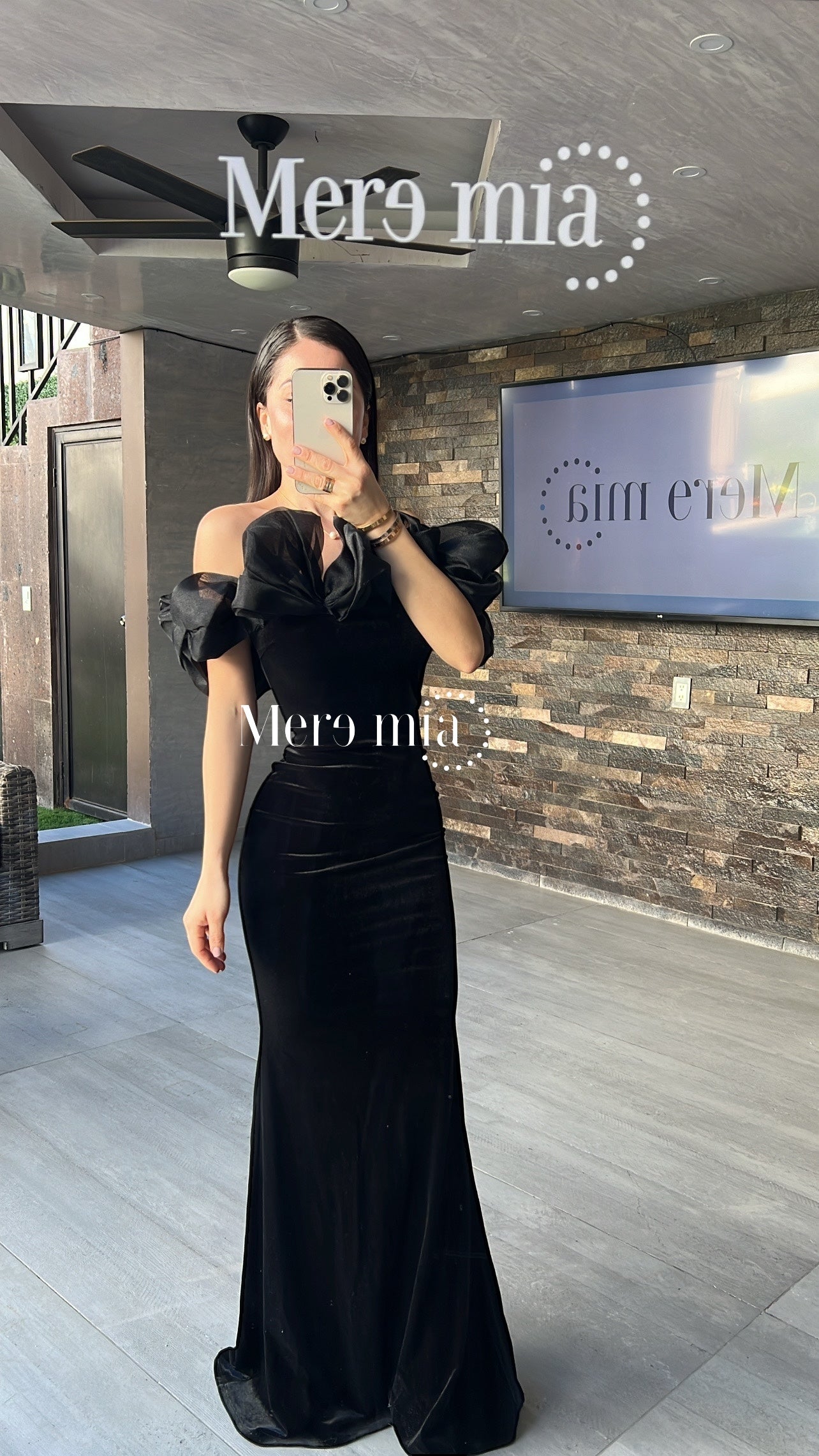 Vestido negro scrunchie tul