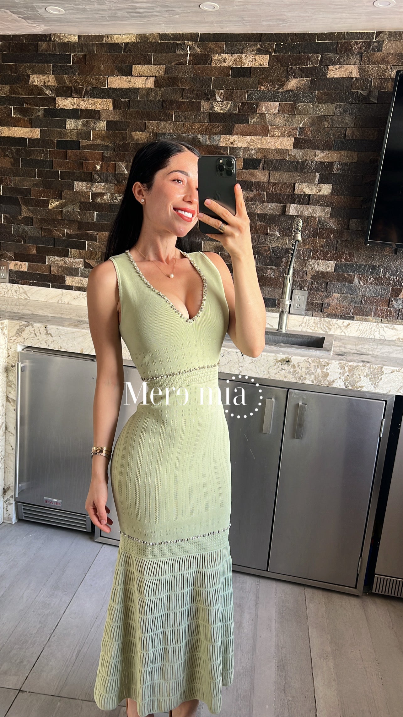 Vestido escote v