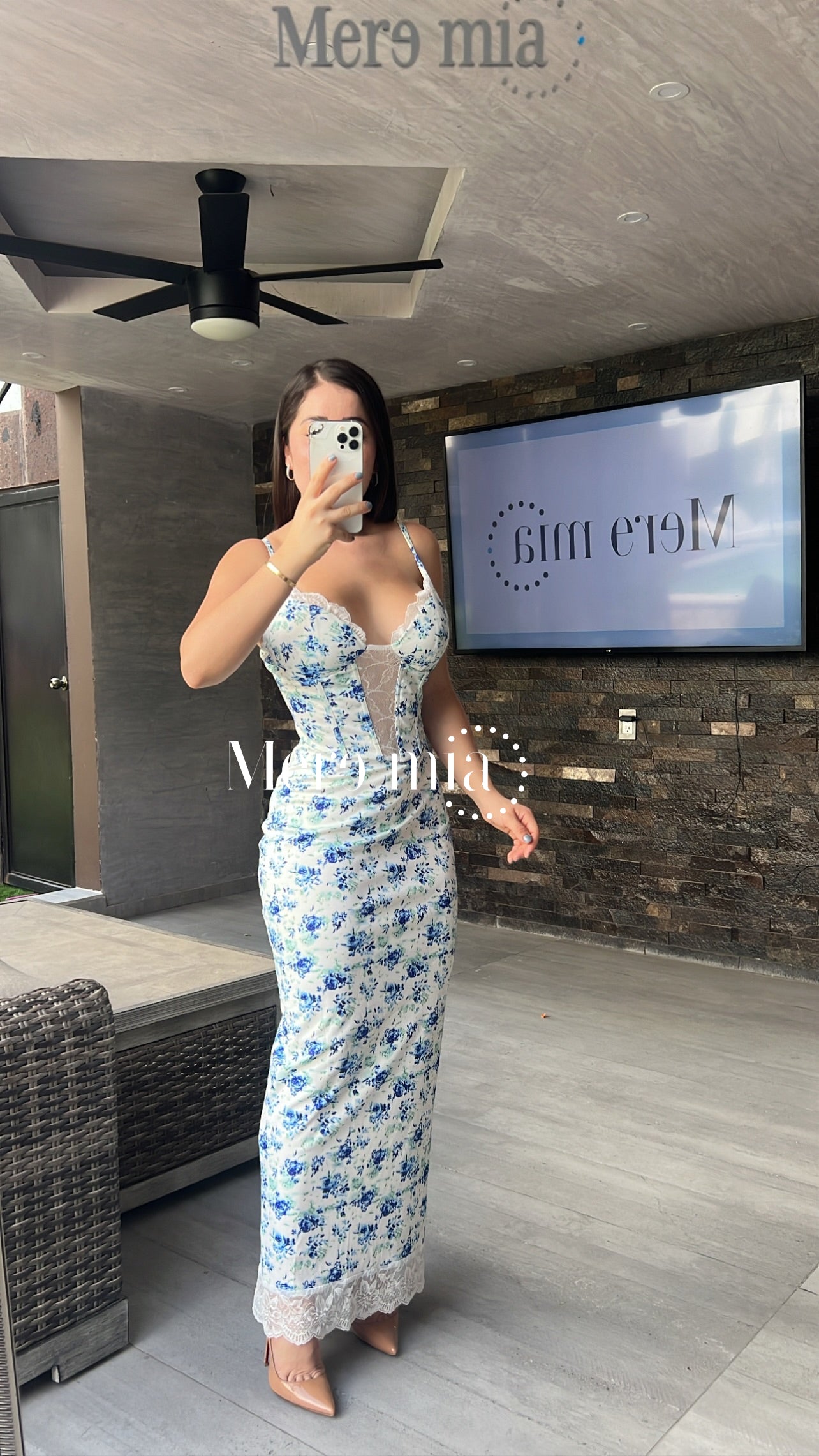 Vestido largo blanco azul