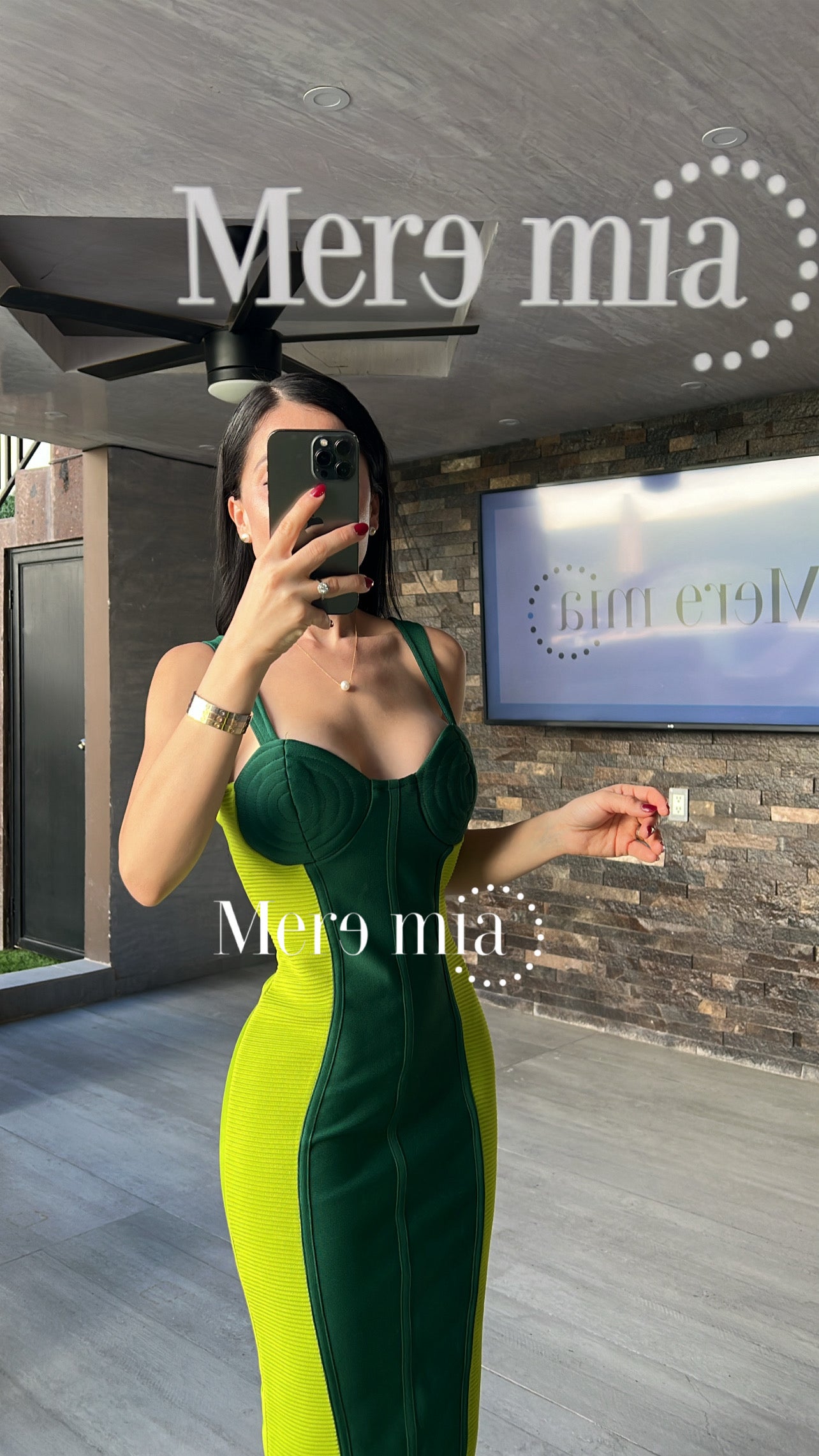 Vestido verdes copa  midi