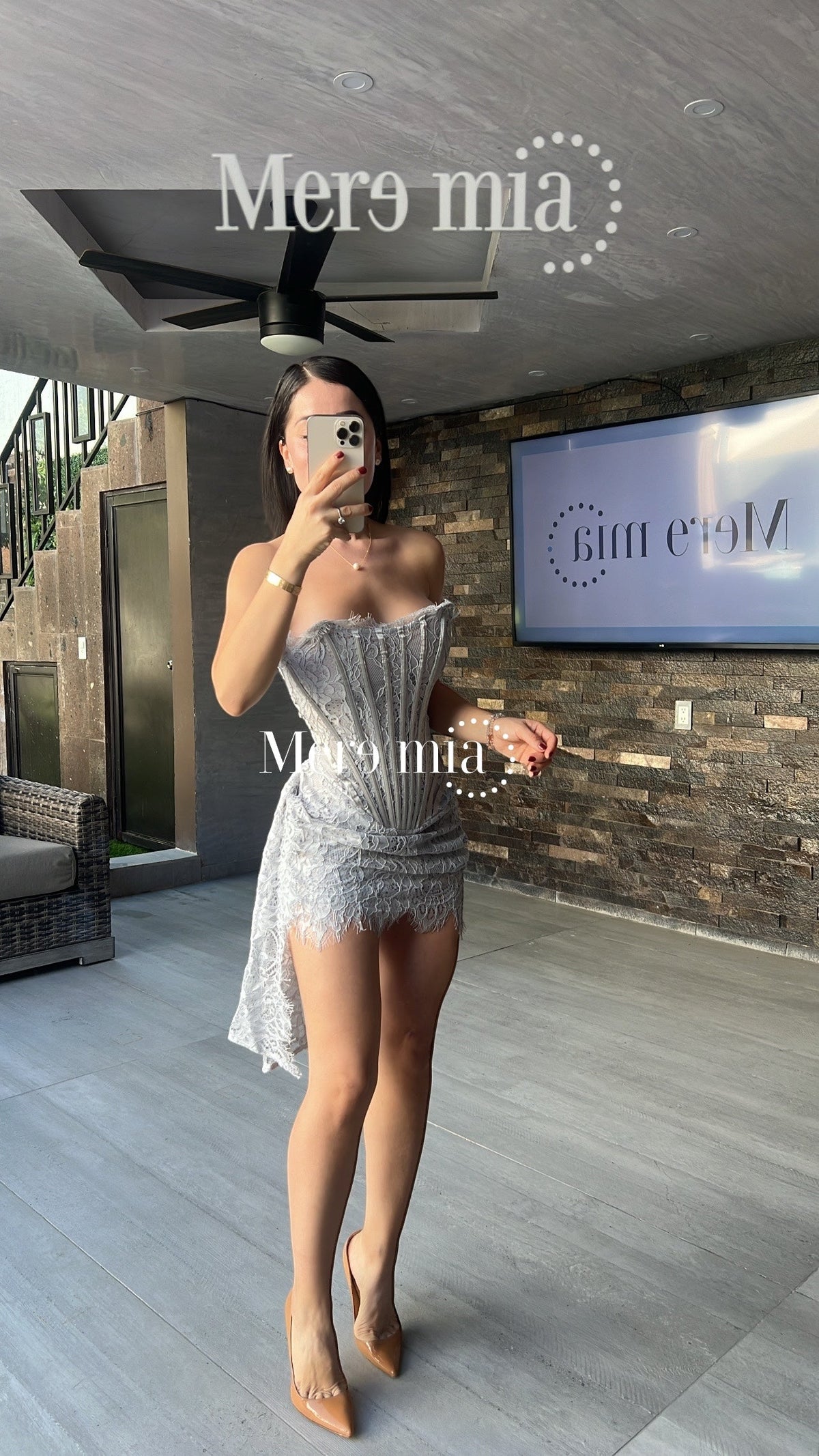 Vestido encaje strapples