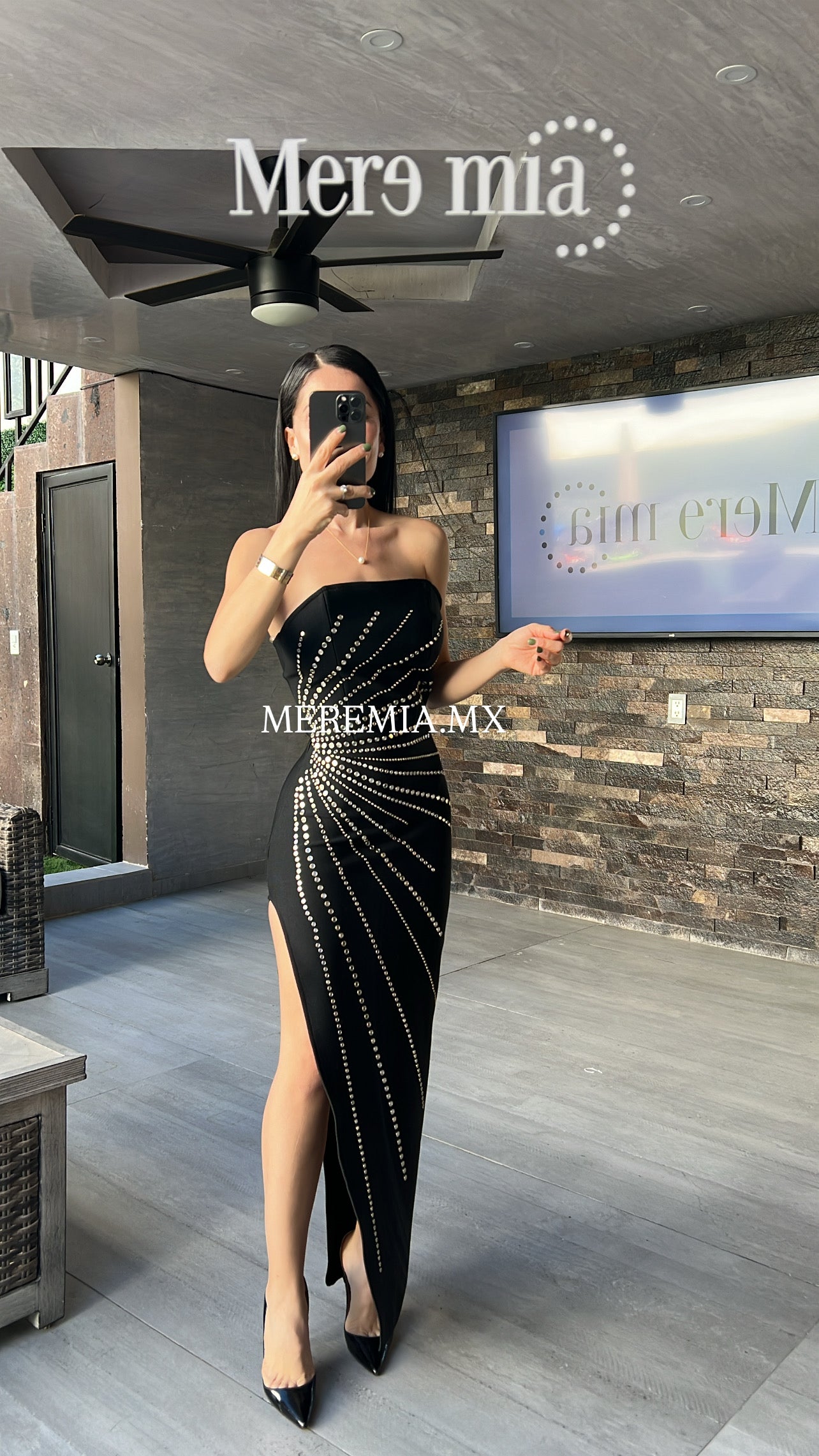 Vestido negro puntos plata