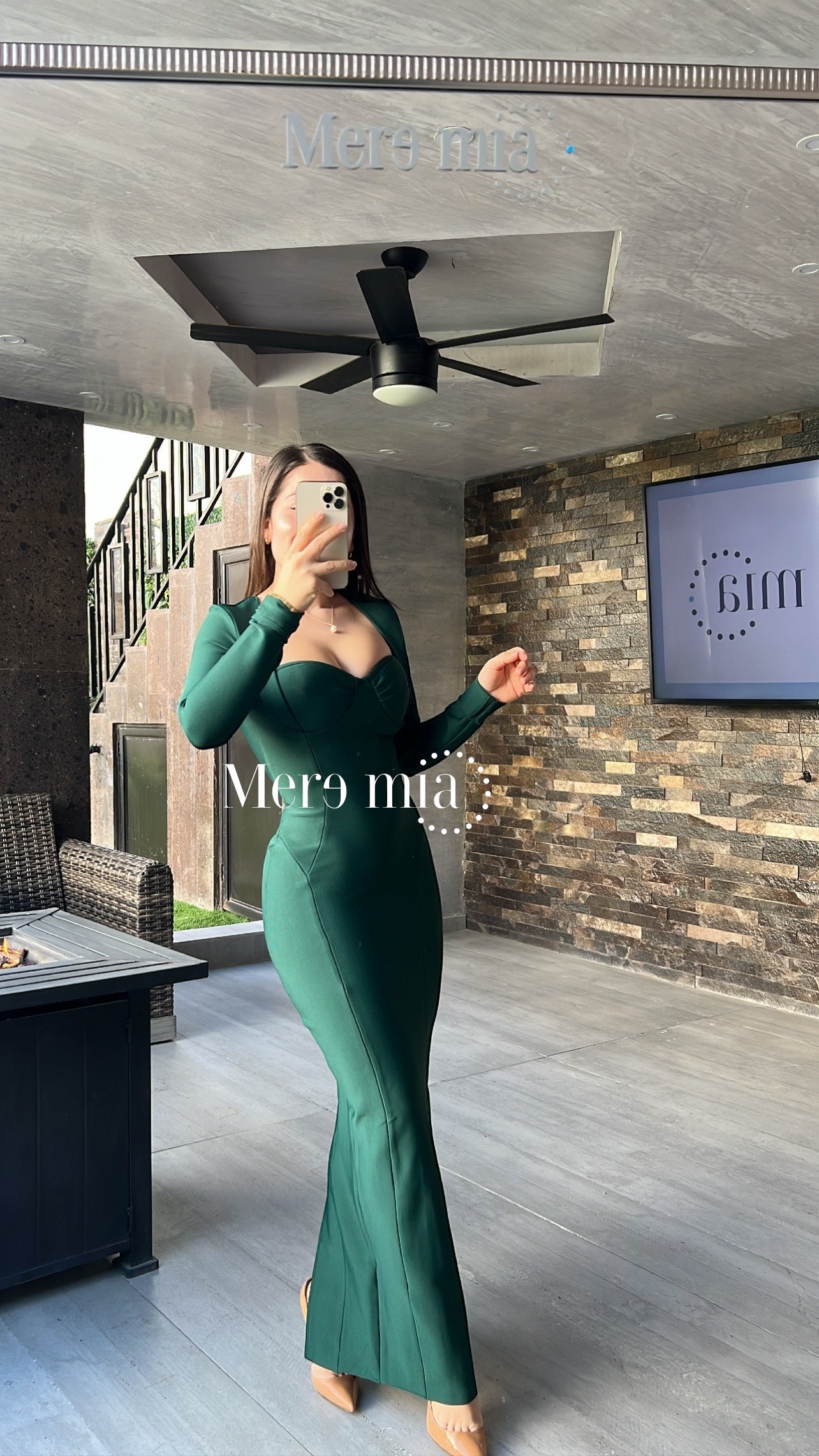 Vestido verde de manga larga