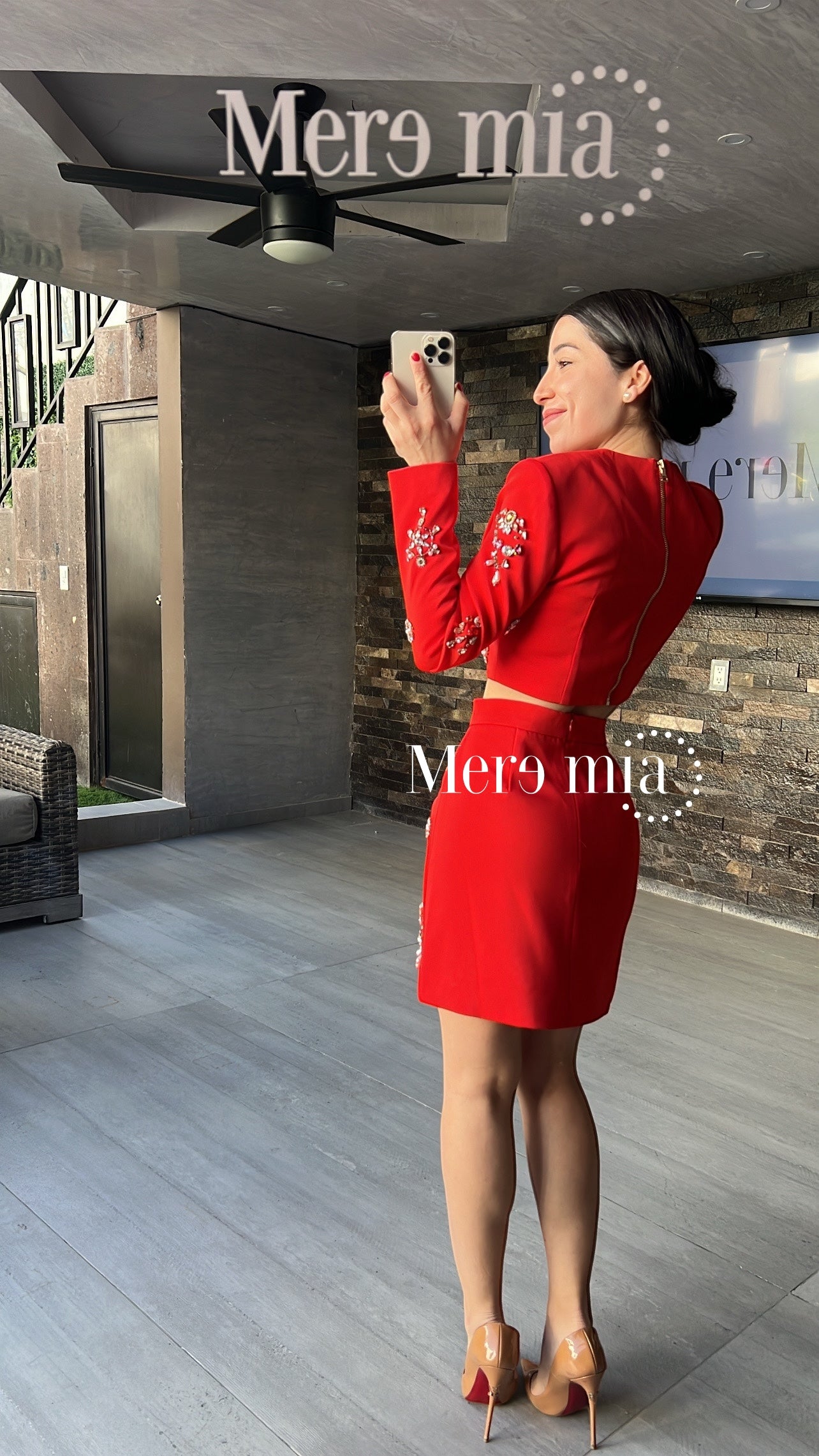 Conjunto rojo apl
