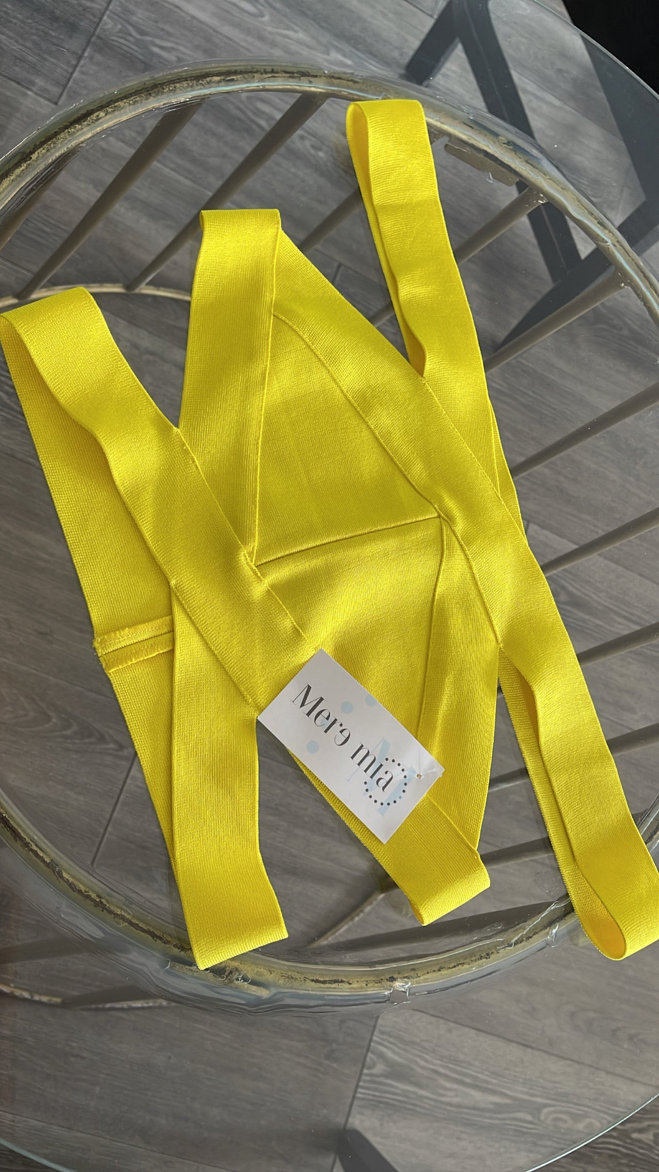 Crop top amarillo
